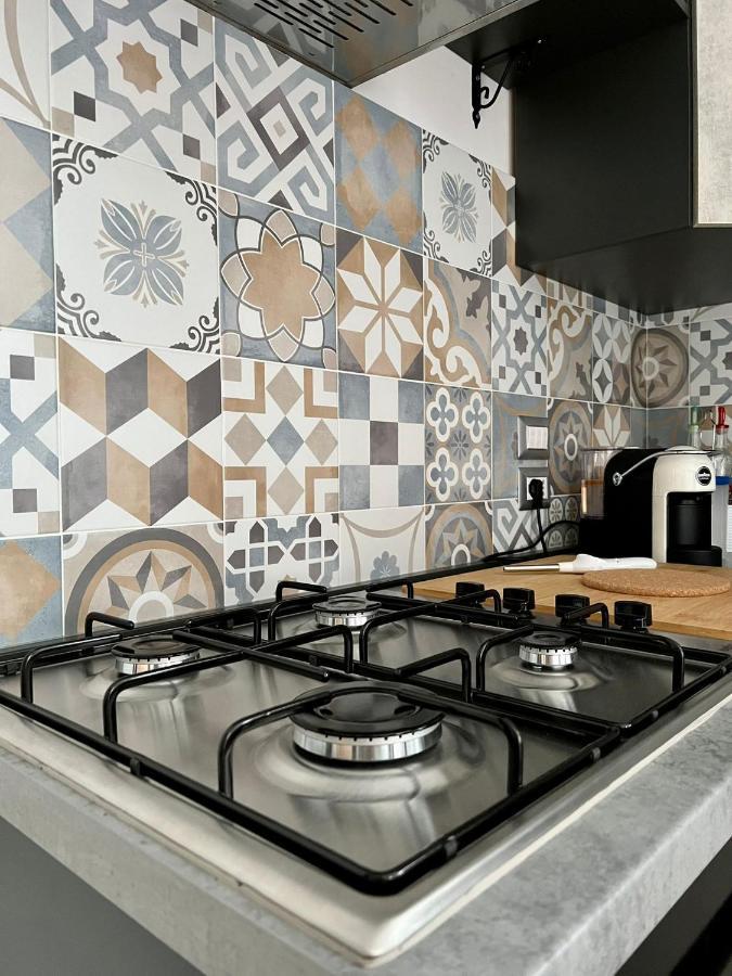 A Casa Di Ale Apartment ซานตามาเรีย ดิ กาสเตลลาบาเต ภายนอก รูปภาพ