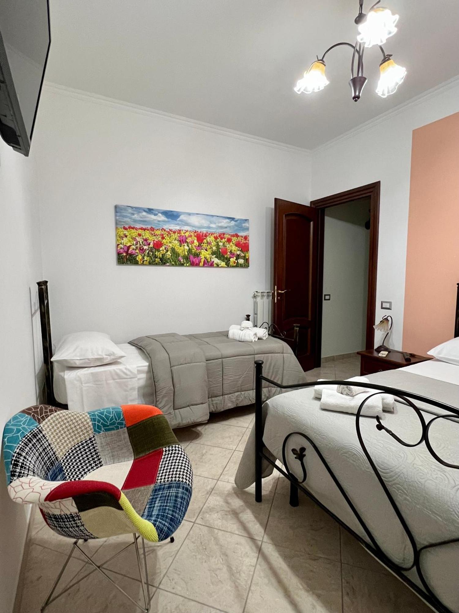A Casa Di Ale Apartment ซานตามาเรีย ดิ กาสเตลลาบาเต ภายนอก รูปภาพ